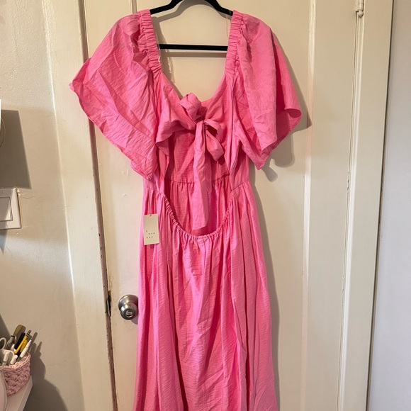 Pink Ruffle Sleeve Dress - Picture 3 of 3